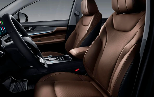 /img/cars/08d9bed5-28a4-4382-95a1-2a1feee7bc40.webp