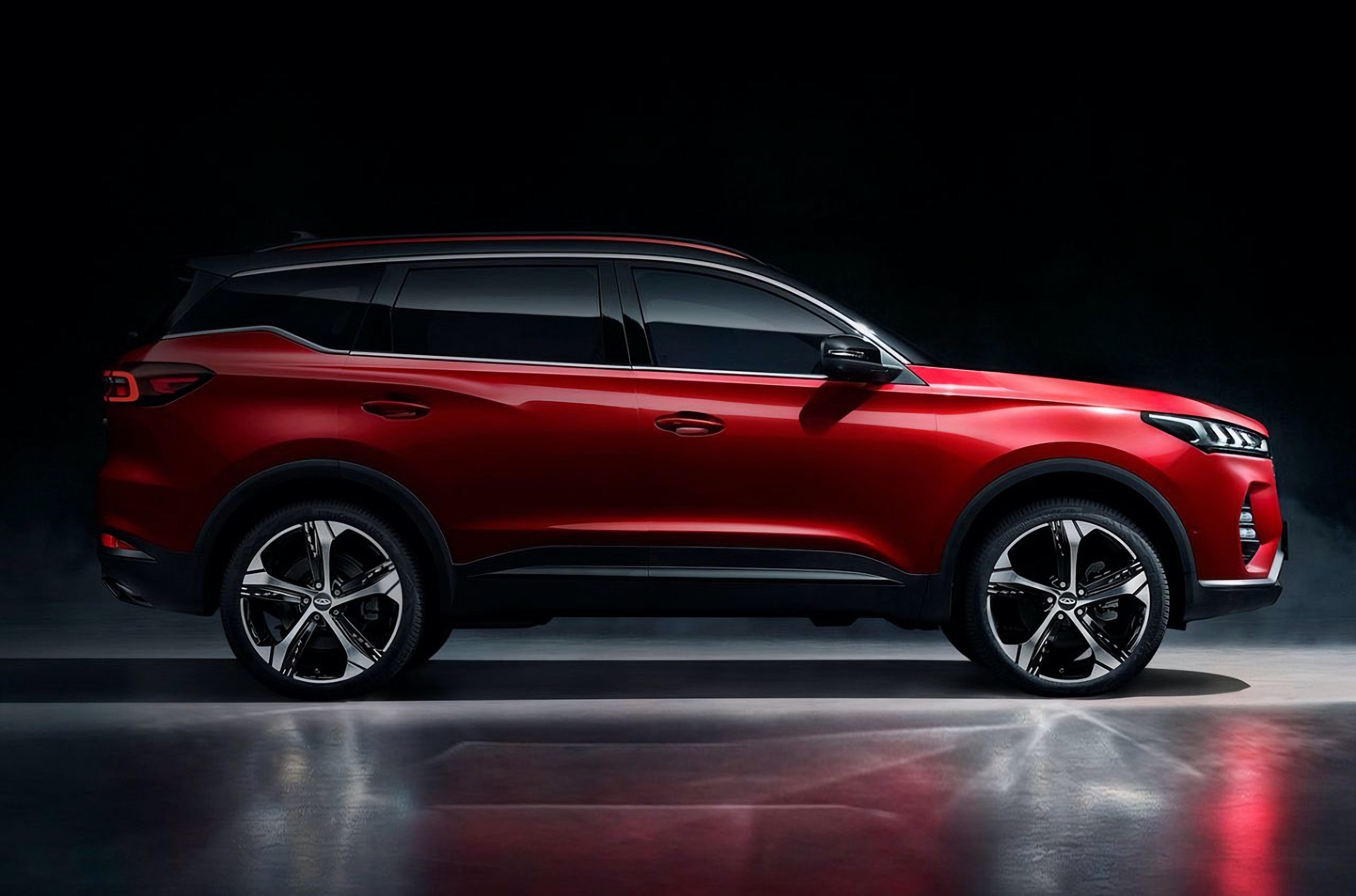 /img/cars/1637050571-exterior_chery_Tiggo_7_Pro_1.jpeg