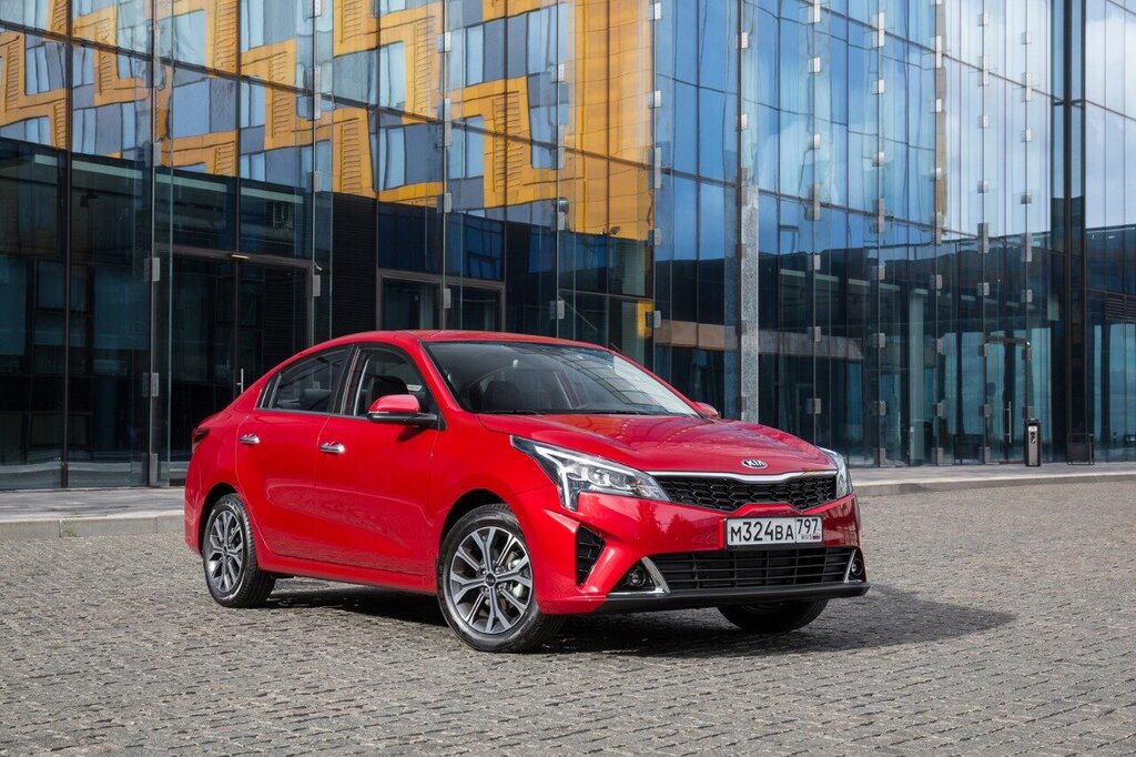/img/cars/1637051763-exterior_kia_Rio_New_8.jpg
