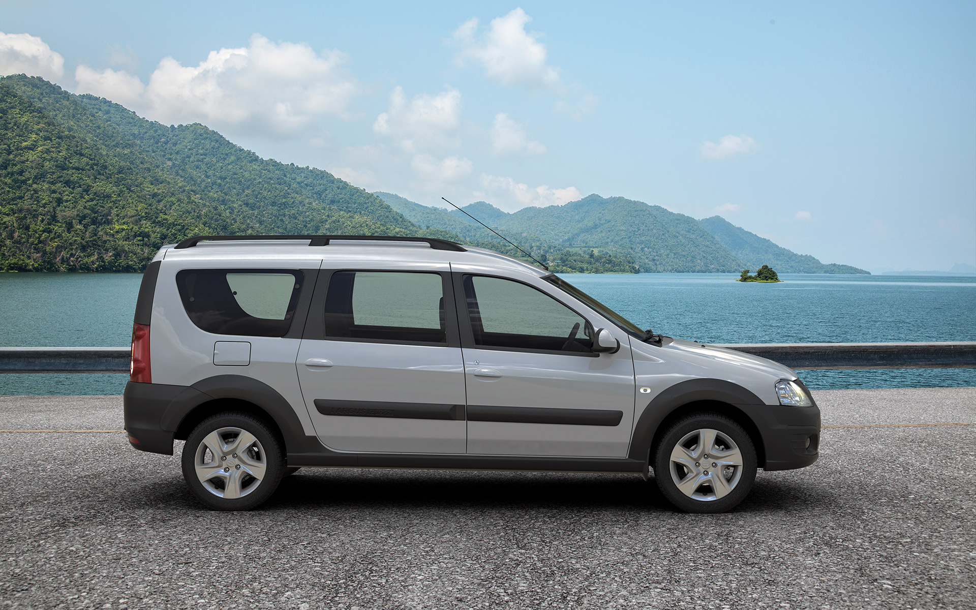 /img/cars/1637052160-exterior_lada_Largus_Cross_2.jpg