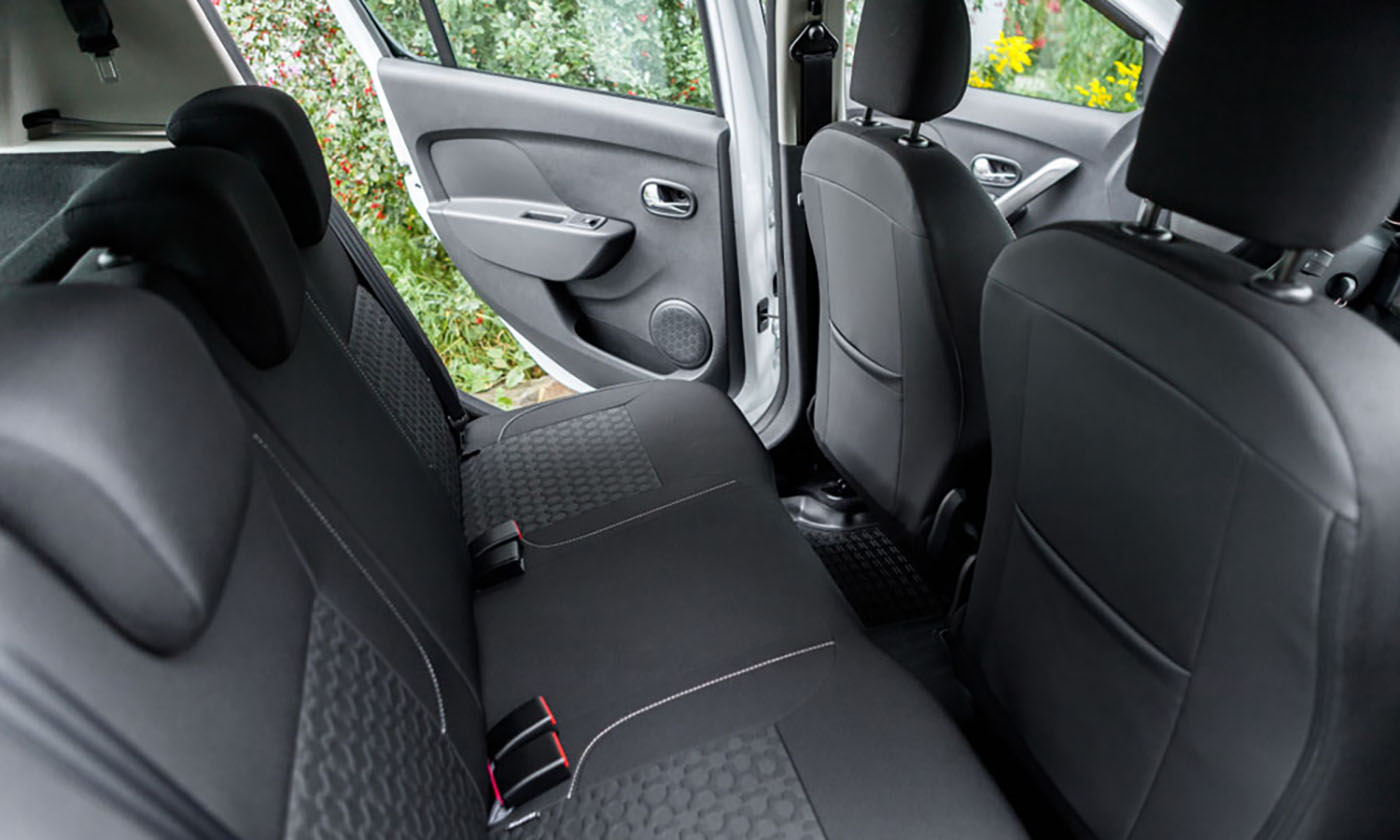 /img/cars/1637053028-interior_renault_Sandero_2.jpg