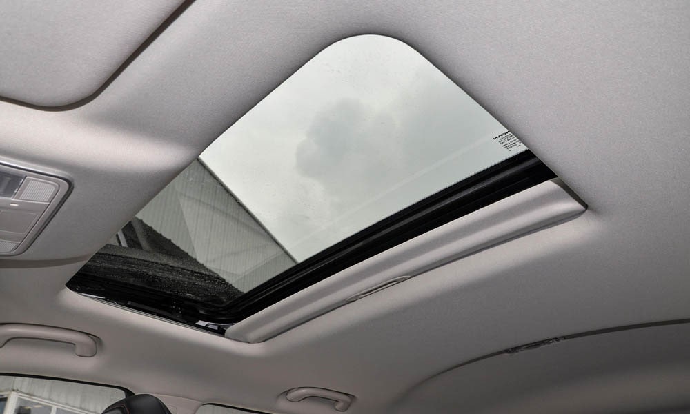 /img/cars/1674039246-cs35-plus-2-12.jpg