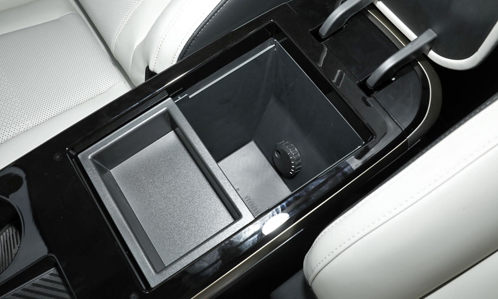 /img/cars/1679920949-dasheng-1-24.jpg