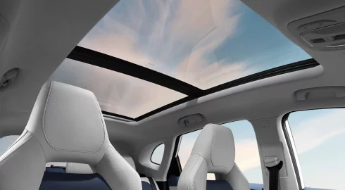 /img/cars/1706869223-interior_1.png