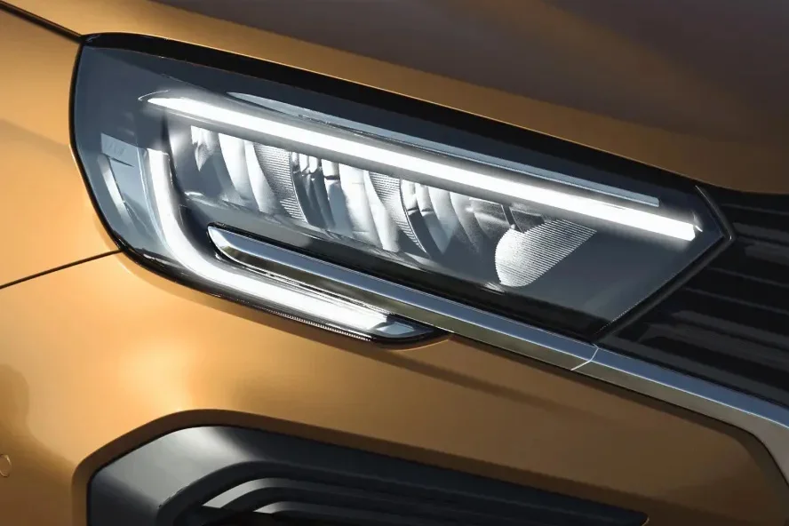 /img/cars/1711361083-c1f566a9b5b12dc953c5e3cd708703dc.webp