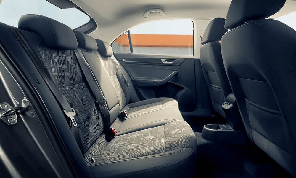 /img/cars/1746191845-5986c82c6e8a7eb8e2c990e702cb88aca5d.png