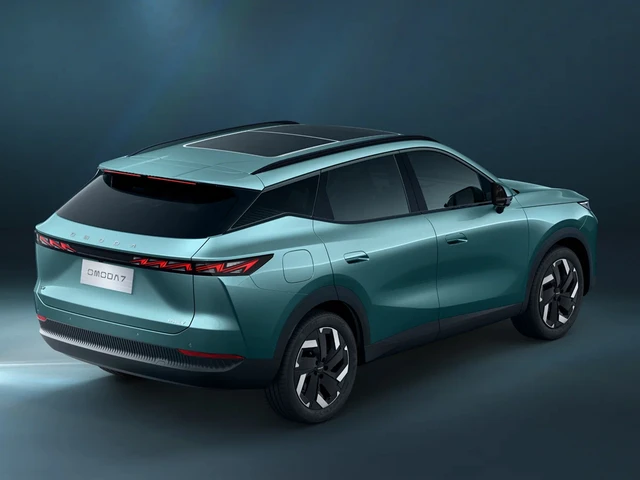 /img/cars/367de07b-9763-4d36-8da3-946017c08f37.webp