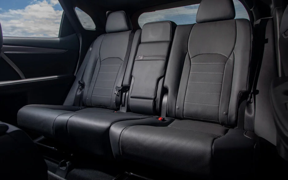 /img/cars/large_seats-lexus-rx-350-f-sport-2020_1_1682967962.webp